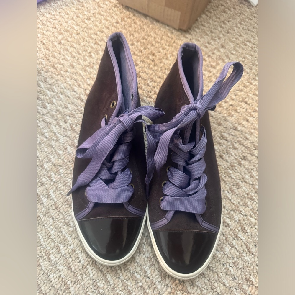 Boden Sneakers